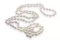 Lange elegante Perlenkette weiß reisförmig 6-6.5 mm, 120 cm,, Gaura Pearls, Estland